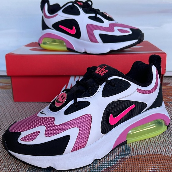NIKE WMNS AIR MAX 200
BLACK/HYPER PINK NOIR/HYPER ROSE
SNEAKERS Athletic Shoes - Picture 2 of 16
